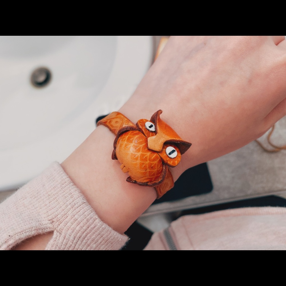 Owl leather bracelet